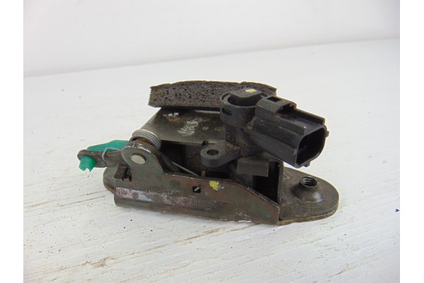 Cerradura maletero / porton, Chrysler Pt Cruiser 2.0 Classic 2001