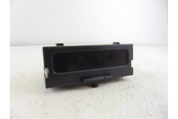Pantalla multifuncion, Renault Megane Ii Classic Berlina Confort Authentique 2005, 8200107839B