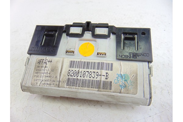 Pantalla multifuncion, Renault Megane Ii Classic Berlina Confort Authentique 2005, 8200107839B