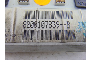 Pantalla multifuncion, Renault Megane Ii Classic Berlina Confort Authentique 2005, 8200107839B