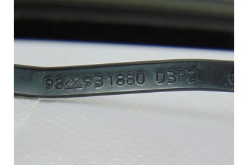 Brazo limpia delantero derecho, 9822931880