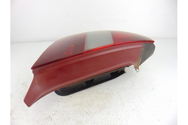 Piloto trasero izquierdo, Citroen C5 Berlina 2.0 HDi SX 2002