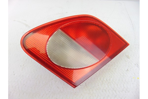 Piloto trasero derecho interior, Mercedes-benz Clase e (Bm 210) Berlina 230 (210.037) 1996, A2108201064