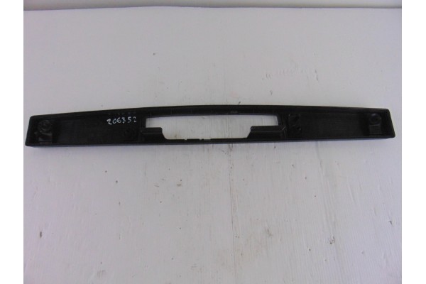 Molduras traseras, Ford Puma Hybrid ST-Line 2021, L1TB431B82ADW