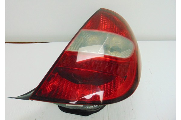 Piloto trasero derecho, Citroen C5 Berlina 2.0 HDi Premier 2003
