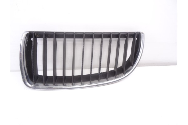 Rejilla paragolpes izquierda, Bmw Serie 3 Berlina (E90) 320d 2005