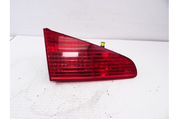 Piloto trasero izquierdo interior, Peugeot 607 (S1)(12.2000) Pack 2002