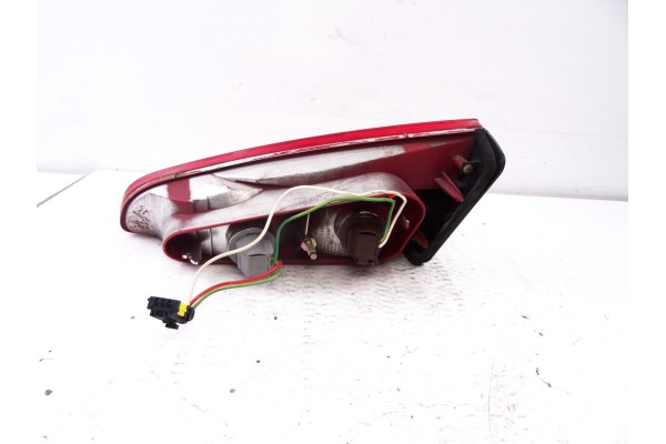 Piloto trasero izquierdo interior, Peugeot 607 (S1)(12.2000) Pack 2002