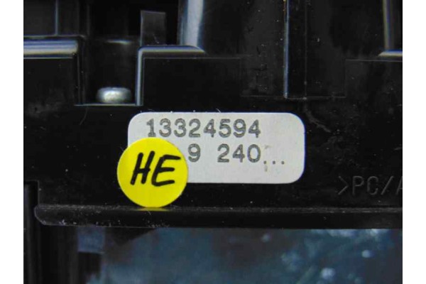Warning, Opel Insignia Sports Tourer Sport 2009, 13324594