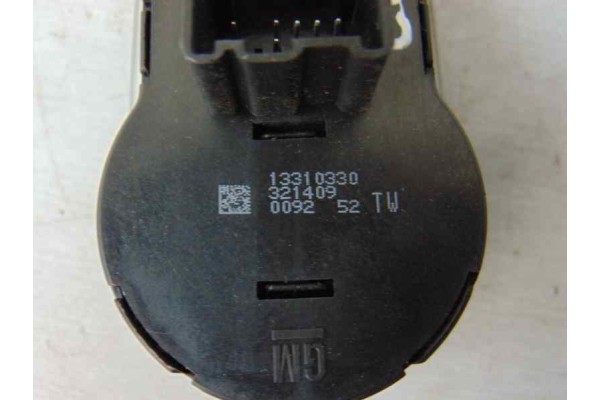 Mando luces, Opel Corsa D Cosmo 2010, 13310330