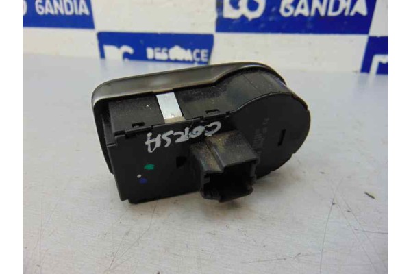 Mando luces, Opel Corsa D Cosmo 2010, 13310330