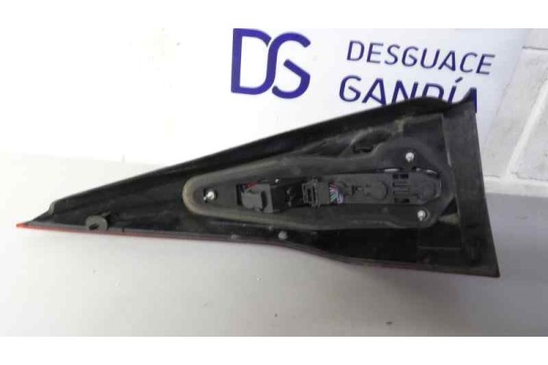 Piloto trasero derecho