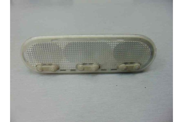 Luz interior, Nissan Juke (F15E) Acenta 2013