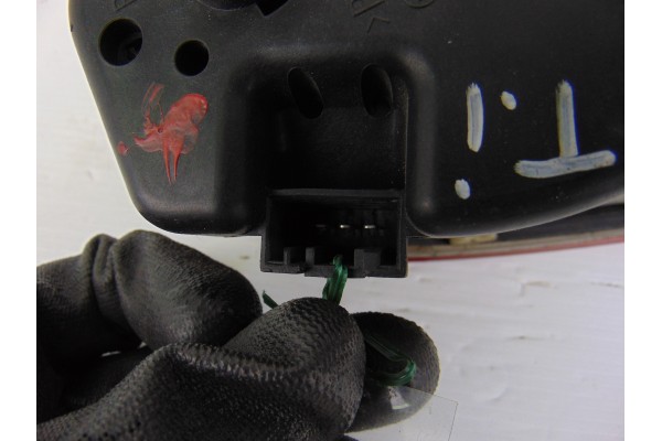 Piloto trasero izquierdo interior, Bmw Serie 3 Berlina (E46) 320d 2000, 8364923