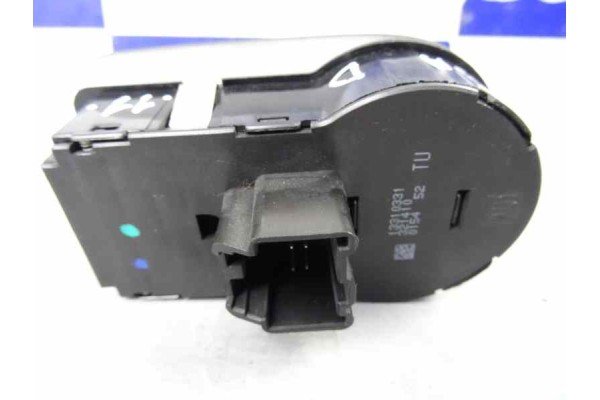 Mando luces, Opel Corsa D "111 Years" 2011, 13310331