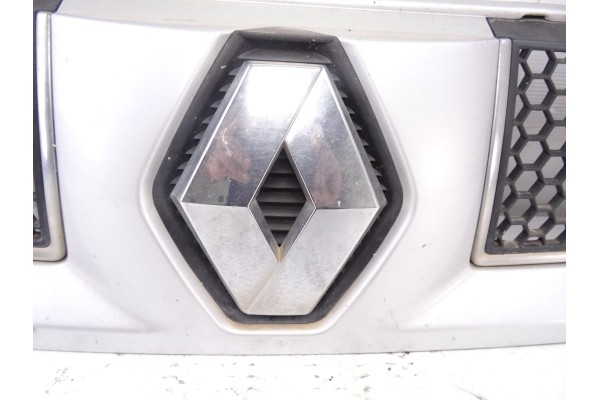  REJILLA DELANTERA RENAULT TRAFIC II COMBI 9 - plazas  (L2H1)  acristalado, Combi largo 2002 210845 RENAULT - 6