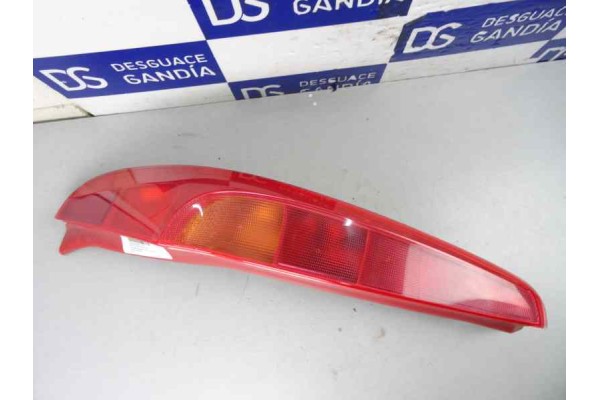 Piloto trasero izquierdo, Fiat Ii Punto (188) Berlina 1.2 8V Active 2004