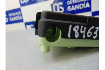 Caja reles / fusibles, Bmw Serie X3 (E83) 2.0d 2007, 8387547