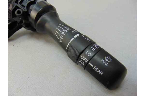 Mando limpia, Toyota Auris (E15) Sol 2008