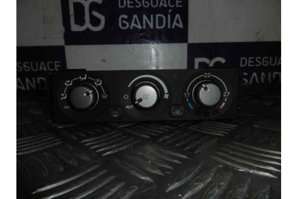 Mando calefaccion / aire acondicionado, Mitsubishi Montero (V60/V70) 3.2 DI-D Avance (5-ptas.) 2003, 146570-0022