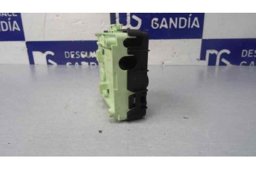 Caja reles / fusibles, Bmw Serie X3 (E83) * 2006, 8387547