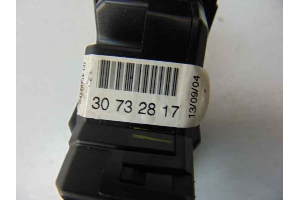 Mando elevalunas delantero derecho, Volvo S80 Berlina D5 2004, 30732817