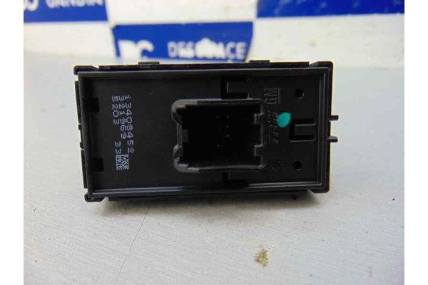 Mando elevalunas trasero izquierdo, Opel Astra K Berlina 5P Dynamic Start/Stop 2015, 13408452