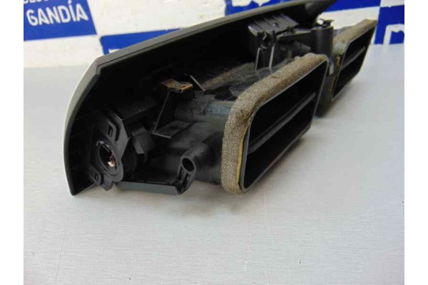 Rejilla aireadora, Bmw Serie X3 (E83) 2.0d 2007, 3400074