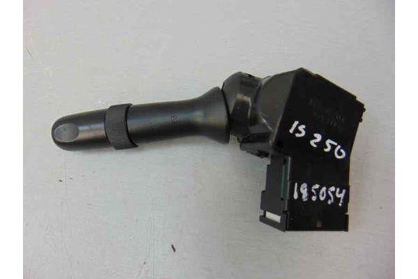Mando limpia, Lexus Is (DS2/IS2) 250 V6 2007