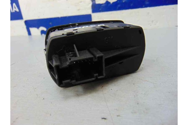 Mando elevalunas delantero izquierdo, Opel Corsa D Cosmo 2010, 13258521