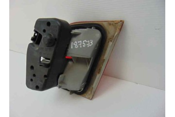 Piloto trasero izquierdo interior, Bmw Serie 3 Berlina (E46) 316i 2001, 8364923
