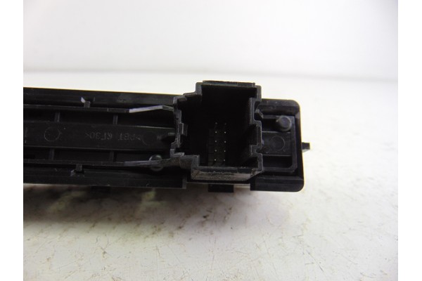 Warning, Opel Astra J Sports Tourer Sport 2010, 13285122