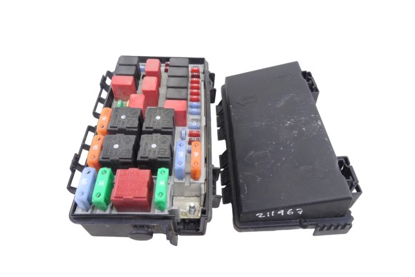 51775622 CAJA RELES / FUSIBLES FIAT III EVO PUNTO (199)