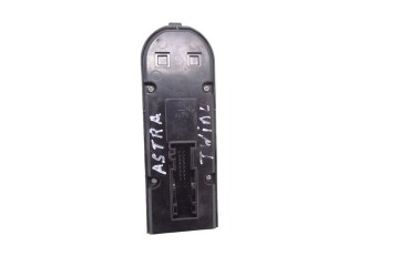 Mando elevalunas delantero izquierdo, Opel Astra H Twin Top Cosmo 2008, 13228699