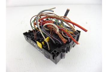 Caja reles / fusibles, Peugeot 206 Xr 2000, 9628024480
