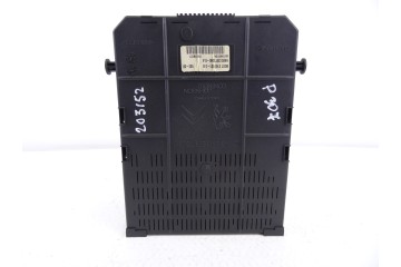 Caja reles / fusibles, Peugeot 307 Berlina (S2) X-Line 2006, 9660105980
