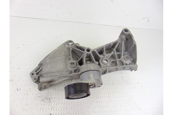 Soporte alternador, Nissan Qashqai (J10) Acenta 2010, 8200669495