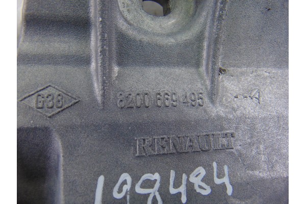 Soporte alternador, Nissan Qashqai (J10) Acenta 2010, 8200669495