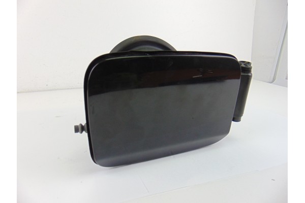 Tapa exterior combustible, Bmw Serie 3 Berlina (E90) 318d 2006