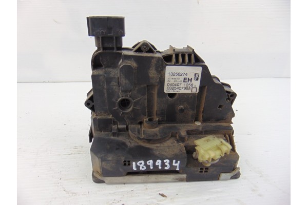 Cerradura puerta delantera derecha, Opel Corsa D Sport 2008, 13258274