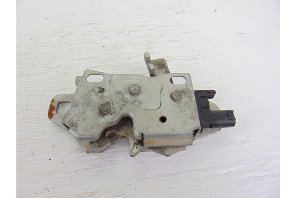 Cerradura capo, Mini Mini (R50,R53) One D 2004