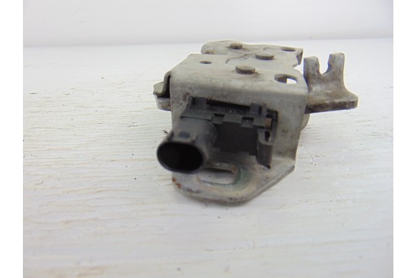 Cerradura capo, Mini Mini (R50,R53) One D 2004