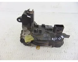 Cerradura puerta delantera izquierda, Opel Astra H Gtc Energy 2008, 13210748
