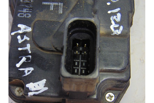 Cerradura puerta delantera izquierda, Opel Astra H Gtc Energy 2008, 13210748
