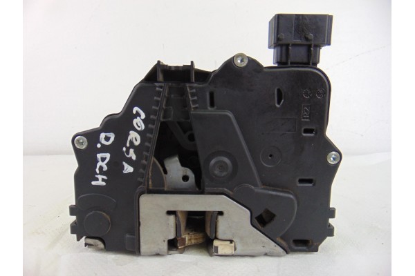 Cerradura puerta delantera derecha, Opel Corsa D Cosmo 2009, 13258274