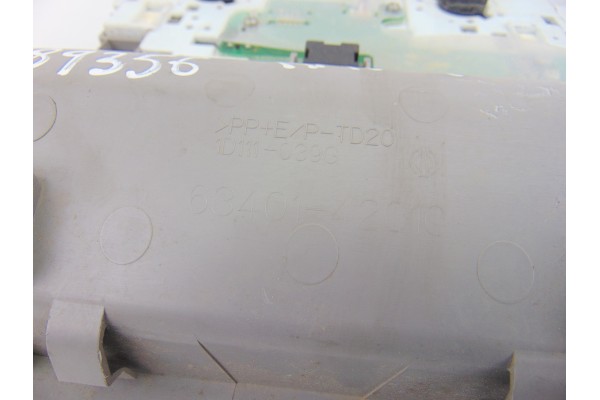 Luz interior, Toyota RAV4 (A3) Executive 2006, 63401-42010