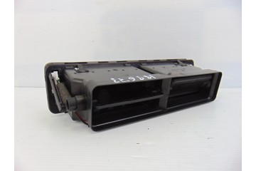 Rejilla aireadora, Audi A6 Berlina (4B2) 2.8 Quattro 2000, 4B1820951