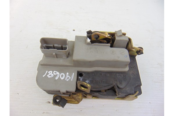 Cerradura puerta delantera derecha, Peugeot 206 Xr 2001