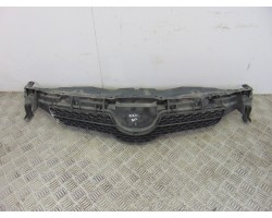 Rejilla delantera, Toyota Auris (E15) Luna 2008, 53111-02390