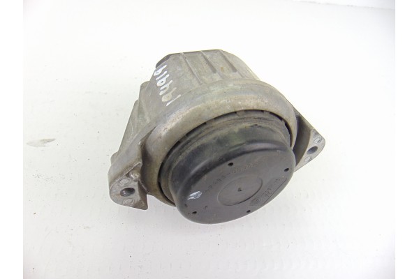 Soporte motor, 139811